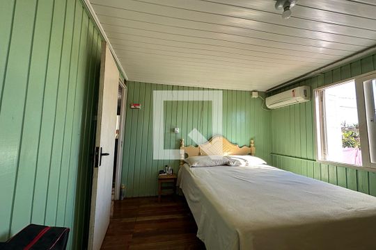 Quarto 1 de casa para alugar com 2 quartos, 60m² em Campina, São Leopoldo