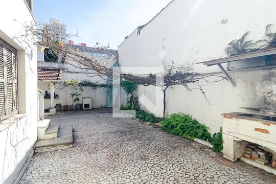 Quintal de casa à venda com 4 quartos, 320m² em Vila Clementino, São Paulo