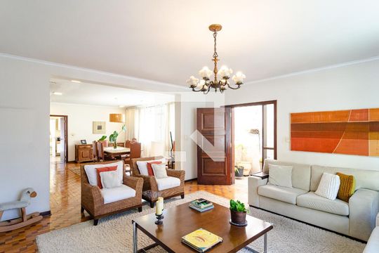 Sala de casa à venda com 4 quartos, 320m² em Vila Clementino, São Paulo