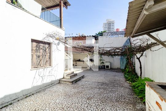 Quintal de casa à venda com 4 quartos, 320m² em Vila Clementino, São Paulo