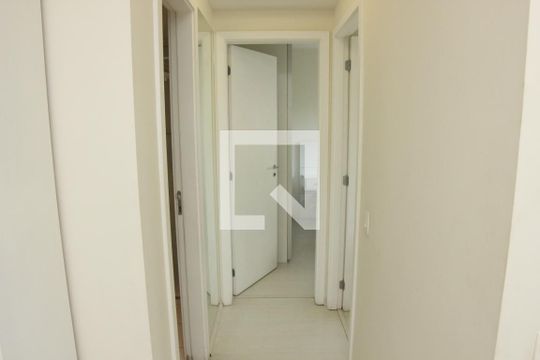 Banheiro Corredor de apartamento à venda com 2 quartos, 67m² em Bela Vista, São Paulo