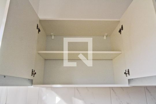 Área de Serviço de kitnet/studio para alugar com 0 quarto, 30m² em Vila Mangalot, São Paulo