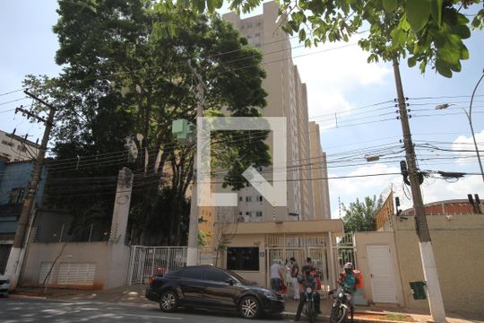 Fachada de apartamento para alugar com 2 quartos, 41m² em Cambuci, São Paulo