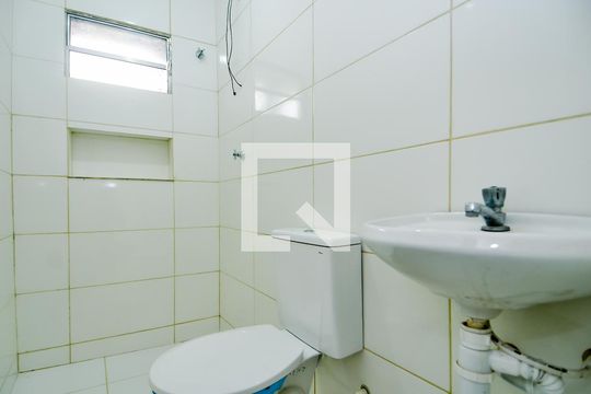 Banheiro de casa à venda com 2 quartos, 60m² em Jardim São Paulo, Guarulhos