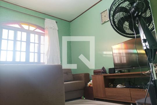 Sala de casa à venda com 2 quartos, 108m² em Vila União (zona Leste), São Paulo