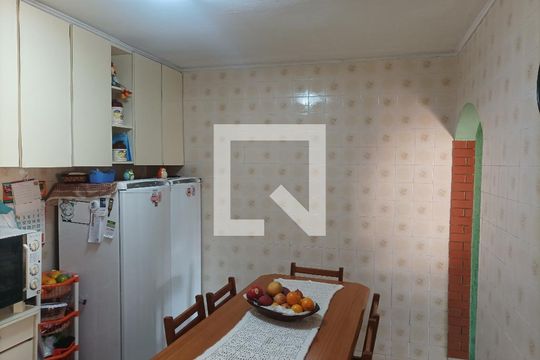 Cozinha de casa à venda com 2 quartos, 108m² em Vila União (zona Leste), São Paulo
