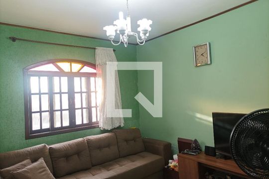Sala de casa à venda com 2 quartos, 108m² em Vila União (zona Leste), São Paulo