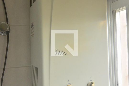 Lavanderia  de apartamento à venda com 2 quartos, 67m² em Harmonia, Canoas