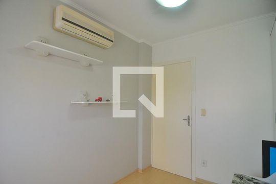 Quarto 1 de apartamento à venda com 2 quartos, 67m² em Harmonia, Canoas