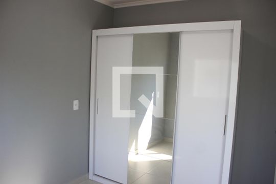 Quarto 1 de apartamento para alugar com 2 quartos, 36m² em Vila das Bandeiras, Guarulhos
