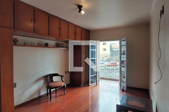 Quarto 1 de casa à venda com 5 quartos, 247m² em Vila Pires, Santo André