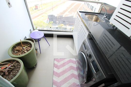 Área de serviço de apartamento para alugar com 1 quarto, 70m² em Vila Leopoldina, São Paulo