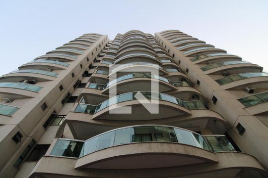 Fachada de apartamento para alugar com 3 quartos, 77m² em Jacarepaguá, Rio de Janeiro