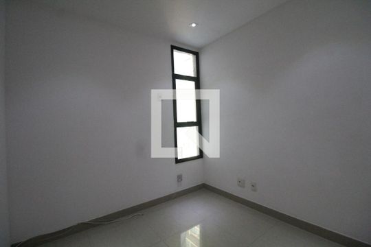 Quarto 2 de apartamento para alugar com 3 quartos, 77m² em Jacarepaguá, Rio de Janeiro