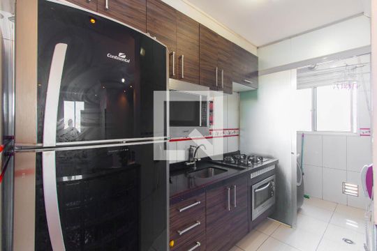 Cozinha de apartamento para alugar com 3 quartos, 59m² em Vila Alpina, São Paulo