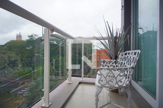 Varanda  de apartamento à venda com 2 quartos, 78m² em Vila Ipiranga, Porto Alegre