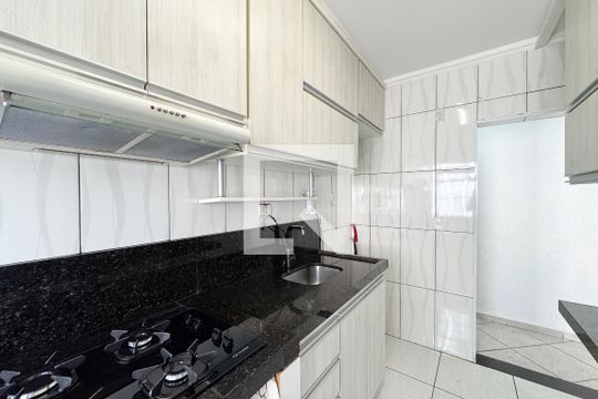 Cozinha  de apartamento para alugar com 2 quartos, 52m² em Independência, São Bernardo do Campo