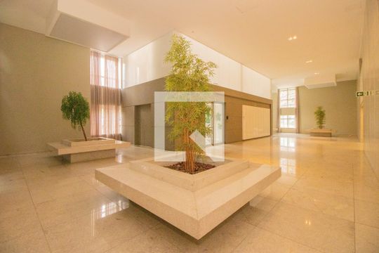 Hall de Entrada de apartamento à venda com 1 quarto, 49m² em Petrópolis, Porto Alegre