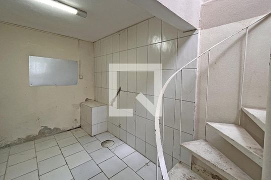 Área de Serviço de casa à venda com 2 quartos, 71m² em Campo Novo, Porto Alegre