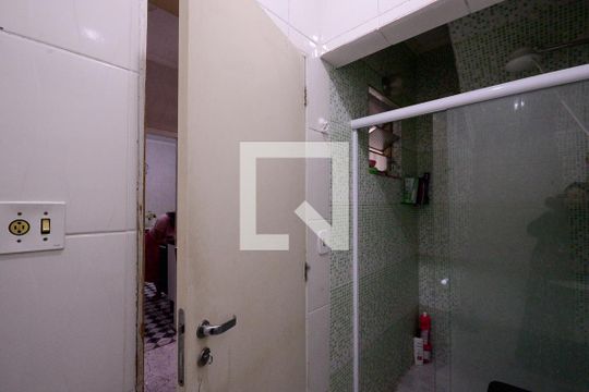 Banheiro 1  de casa à venda com 4 quartos, 200m² em São João Climaco, São Paulo