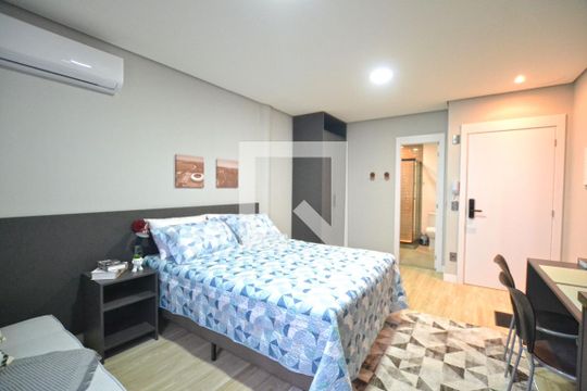 Studio de kitnet/studio à venda com 1 quarto, 30m² em Centro Histórico, Porto Alegre