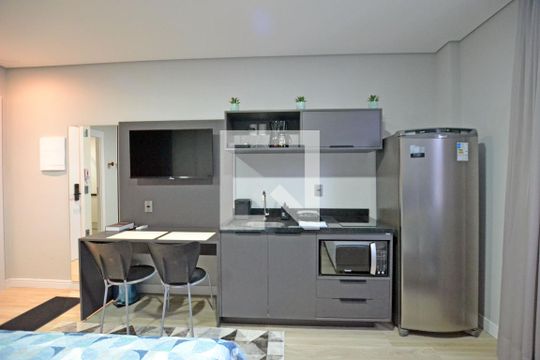 Studio de kitnet/studio à venda com 1 quarto, 30m² em Centro Histórico, Porto Alegre