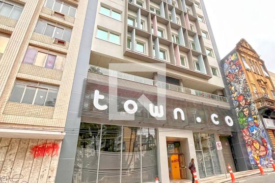 Fachada de kitnet/studio à venda com 1 quarto, 30m² em Centro Histórico, Porto Alegre