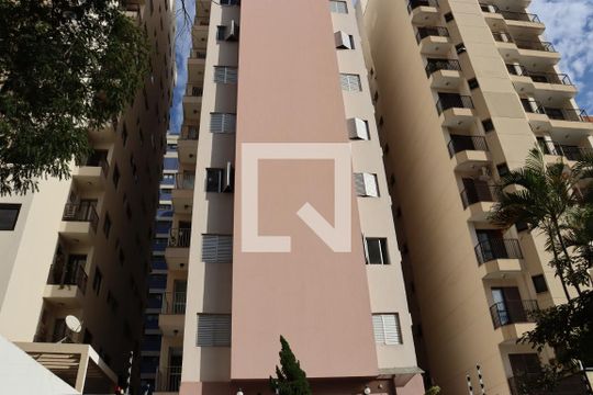 Fachada do Prédio de apartamento para alugar com 1 quarto, 66m² em Cambuí, Campinas