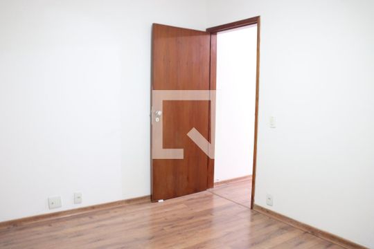 Quarto de apartamento para alugar com 1 quarto, 66m² em Cambuí, Campinas