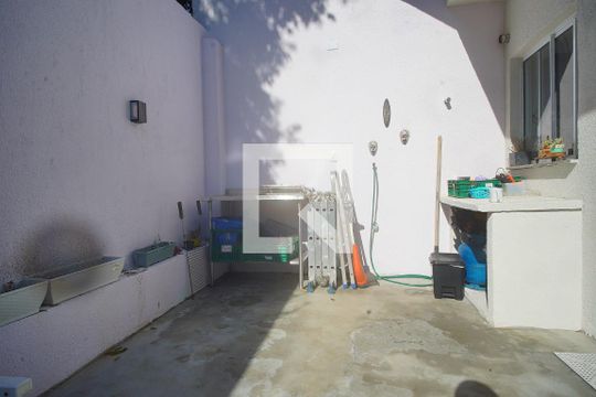 Apartamento à venda com 2 quartos, 140m² em Vila Ipiranga, Porto Alegre
