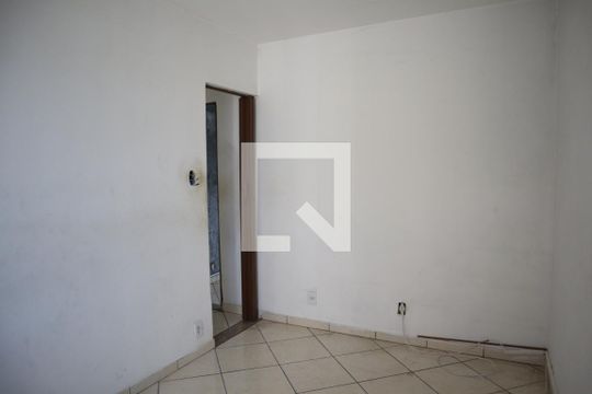 Quarto 2 de apartamento para alugar com 2 quartos, 50m² em Irajá, Rio de Janeiro