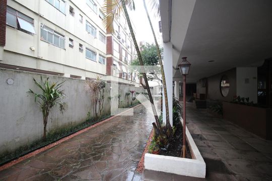 Área comum de apartamento à venda com 2 quartos, 65m² em Petrópolis, Porto Alegre