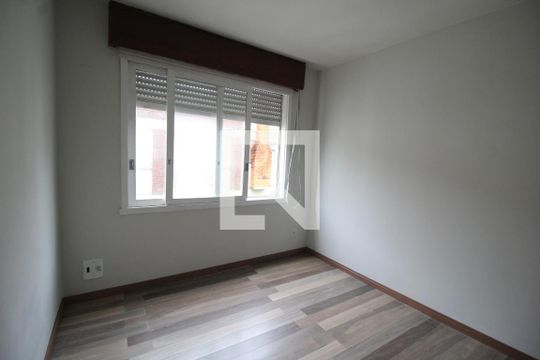 Quarto 1 de apartamento à venda com 2 quartos, 65m² em Petrópolis, Porto Alegre