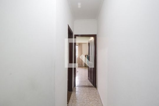 Corredor de casa à venda com 3 quartos, 120m² em Jardim do Colégio (zona Norte), São Paulo
