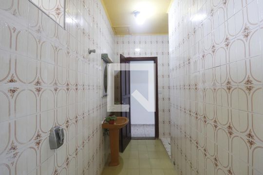 Banheiro Social de casa à venda com 3 quartos, 120m² em Jardim do Colégio (zona Norte), São Paulo