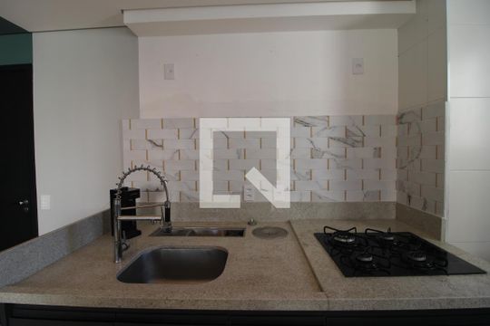 Cozinha de apartamento à venda com 1 quarto, 34m² em Jardim Taquaral, São Paulo