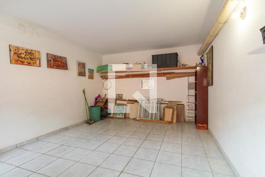 Garagem de casa à venda com 2 quartos, 270m² em Parque São Luís, São Paulo