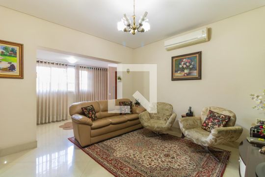 Casa à venda com 2 quartos, 270m² em Parque São Luís, São Paulo