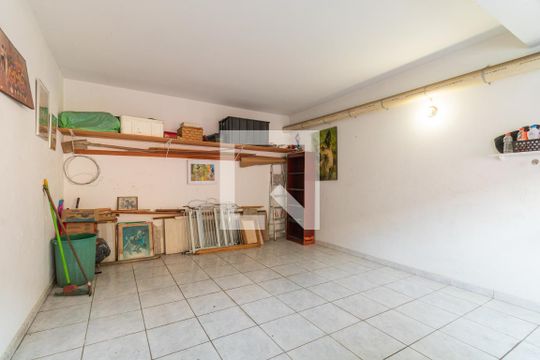 Garagem de casa à venda com 2 quartos, 270m² em Parque São Luís, São Paulo