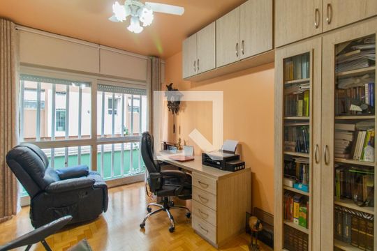 Quarto 1 de apartamento à venda com 4 quartos, 152m² em Centro Histórico, Porto Alegre