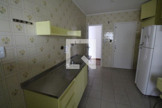 Cozinha de apartamento para alugar com 3 quartos, 105m² em Vila Mariana, São Paulo