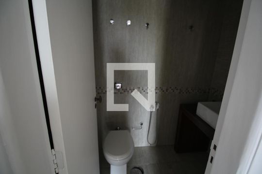 Banheiro da Suíte de apartamento para alugar com 3 quartos, 105m² em Vila Mariana, São Paulo