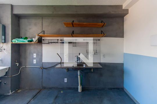 Cozinha de apartamento à venda com 2 quartos, 42m² em Vila Ema, São Paulo