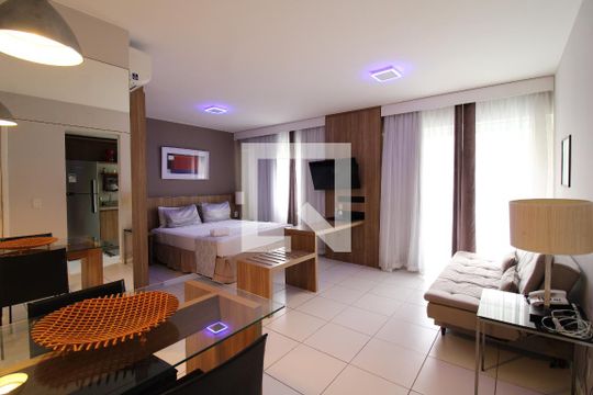 Sala de apartamento para alugar com 1 quarto, 68m² em Jacarepaguá, Rio de Janeiro