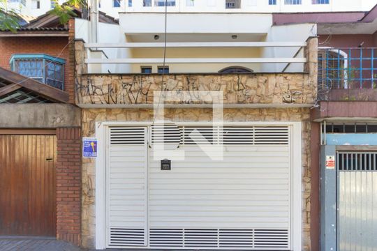 Fachada de casa para alugar com 4 quartos, 245m² em Ipiranga, São Paulo