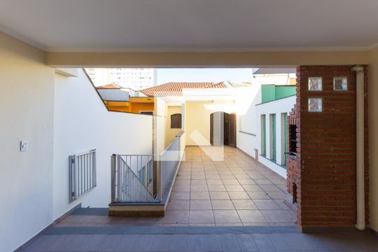 Churrasqueira de casa para alugar com 4 quartos, 245m² em Ipiranga, São Paulo