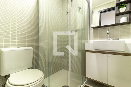 Banheiro de kitnet/studio à venda com 1 quarto, 33m² em Centro, São Paulo