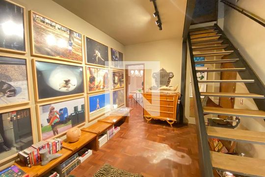 Sala de apartamento à venda com 2 quartos, 190m² em Santa Tereza, Belo Horizonte