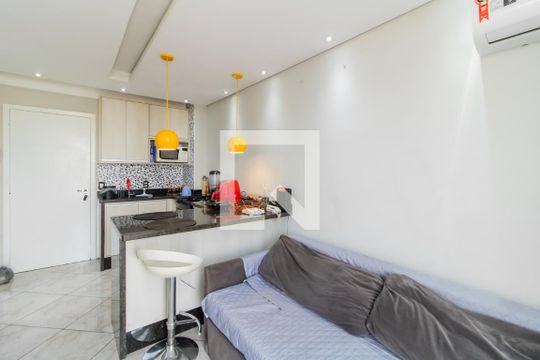Sala de apartamento para alugar com 1 quarto, 33m² em Jardim Santa Terezinha (zona Leste), São Paulo