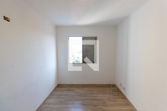 Quarto 1 de apartamento para alugar com 2 quartos, 55m² em Vila Robertina, São Paulo